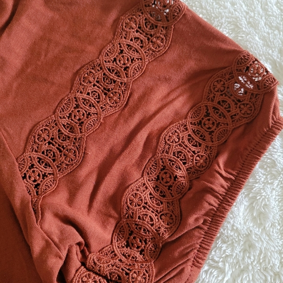 Chelsea & Theodore Puffy Sleeve Top - NWT - Picture 12 of 14